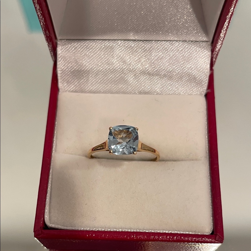 Solid 14k Gold Ring with Light Blue Gemstone. New with Tag.SZ 6 3/4